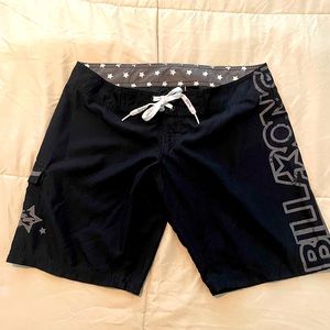 EUC Juniors Billabong black board shorts size 1